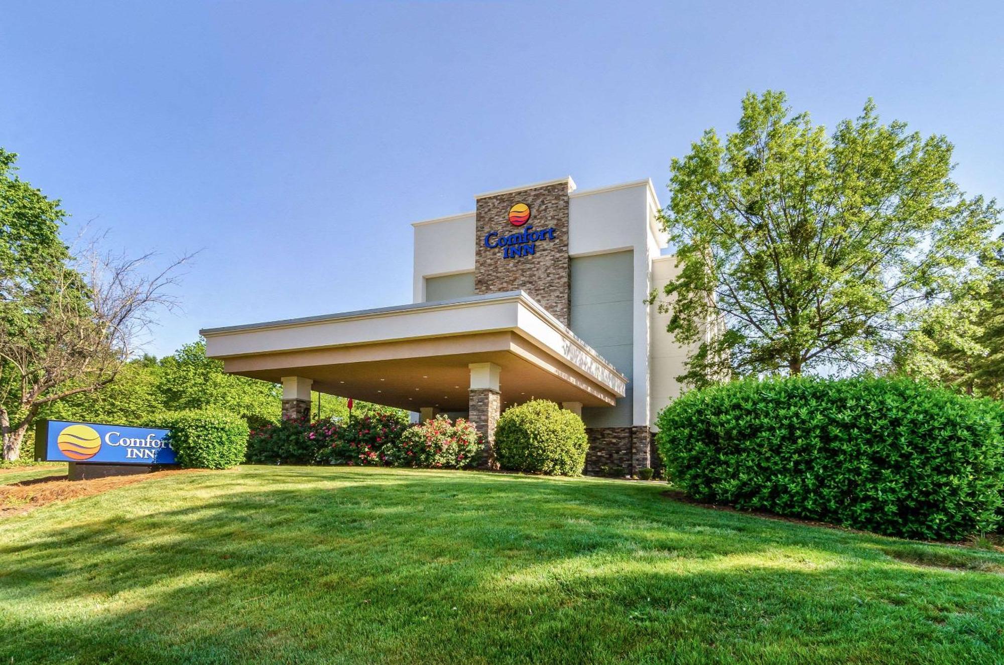 Comfort Inn Raleigh Midtown Exterior foto