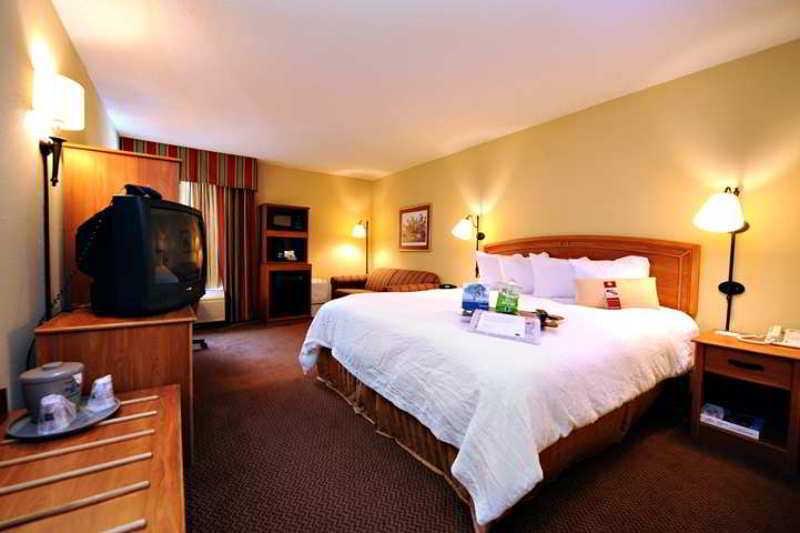 Comfort Inn Raleigh Midtown Exterior foto