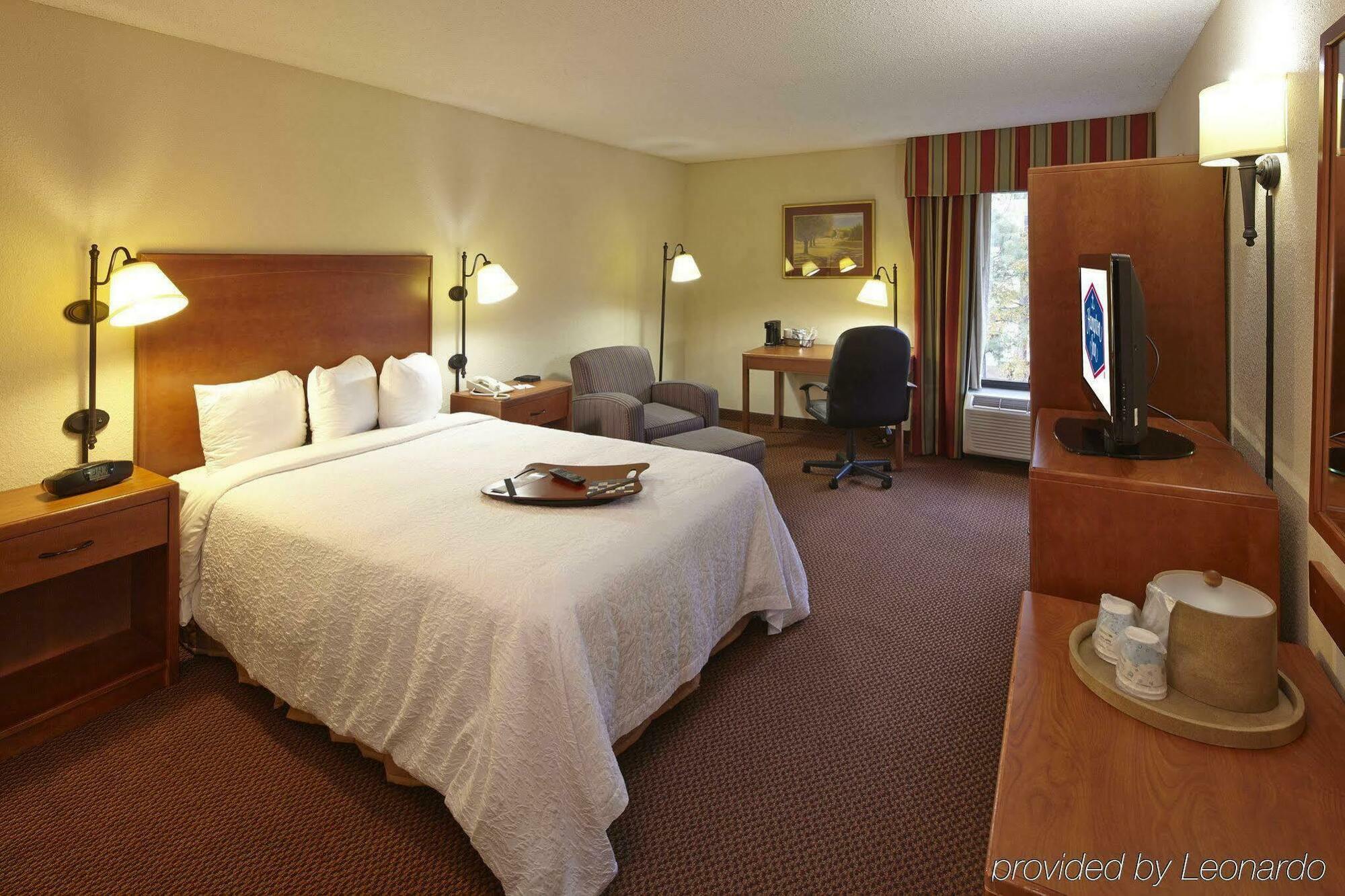 Comfort Inn Raleigh Midtown Exterior foto